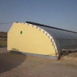 1209cm * 235cm * 239cm Lüftungs- und Schattierungsmöglichkeiten Grünhaus für die Pflanzung von Gurken