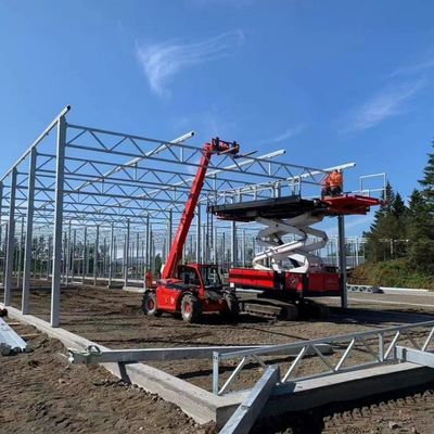 100.000kg Paket Bruttogewicht Glas Gewächshaus Hydroponik System mit Tropfbewässerung